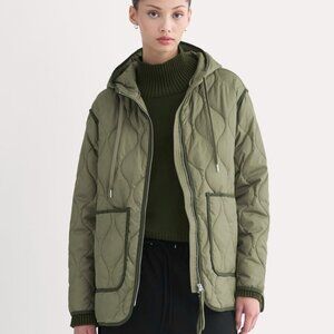 Everlane Women's ReNew Quilted Hooded Liner